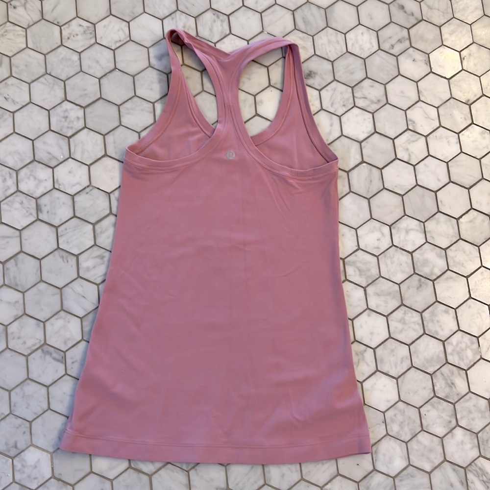 Like new lululemon align tank size 6